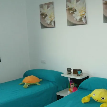 Agarimo - La Tranquilidad De Isla De Menos De 5000 Habitantes *