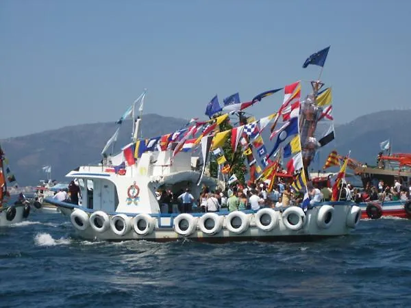 Agarimo - La Tranquilidad De Isla De Menos De 5000 Habitantes * Isla de Arosa